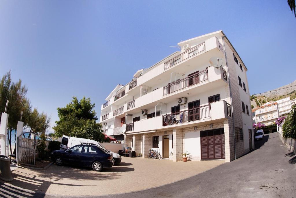 Apartments Petricevic Podstrana Exterior foto