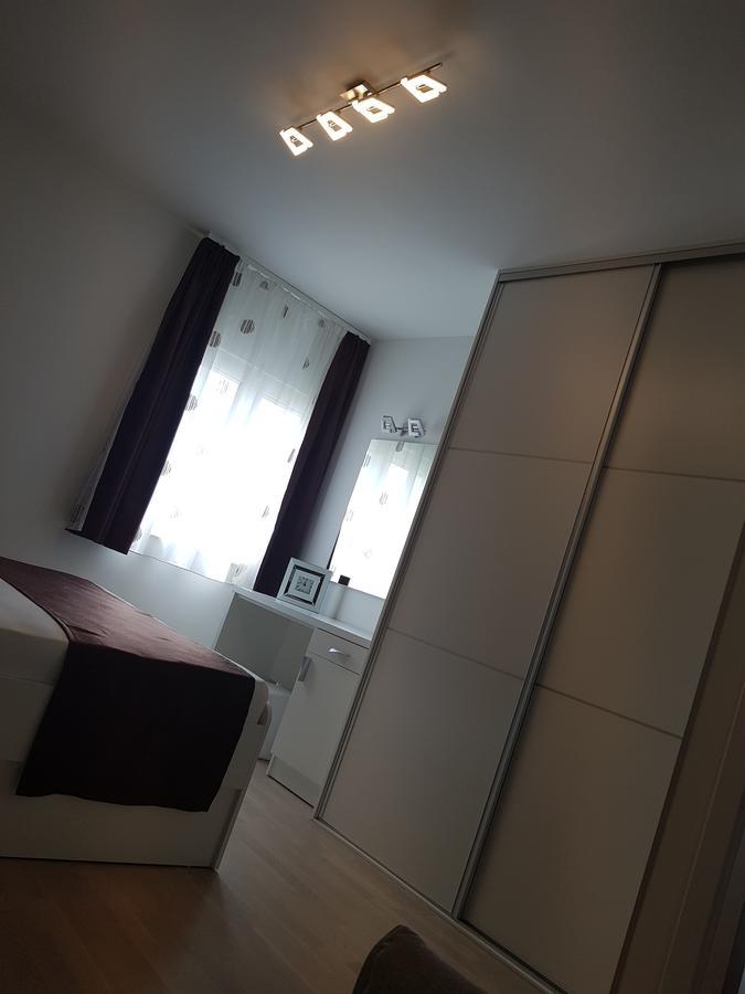 Apartments Petricevic Podstrana Exterior foto